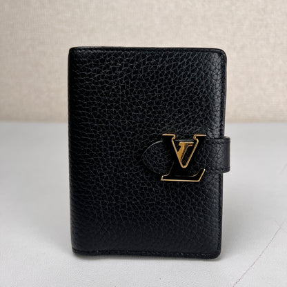 Louis Vuitton Black Wallets A-17868