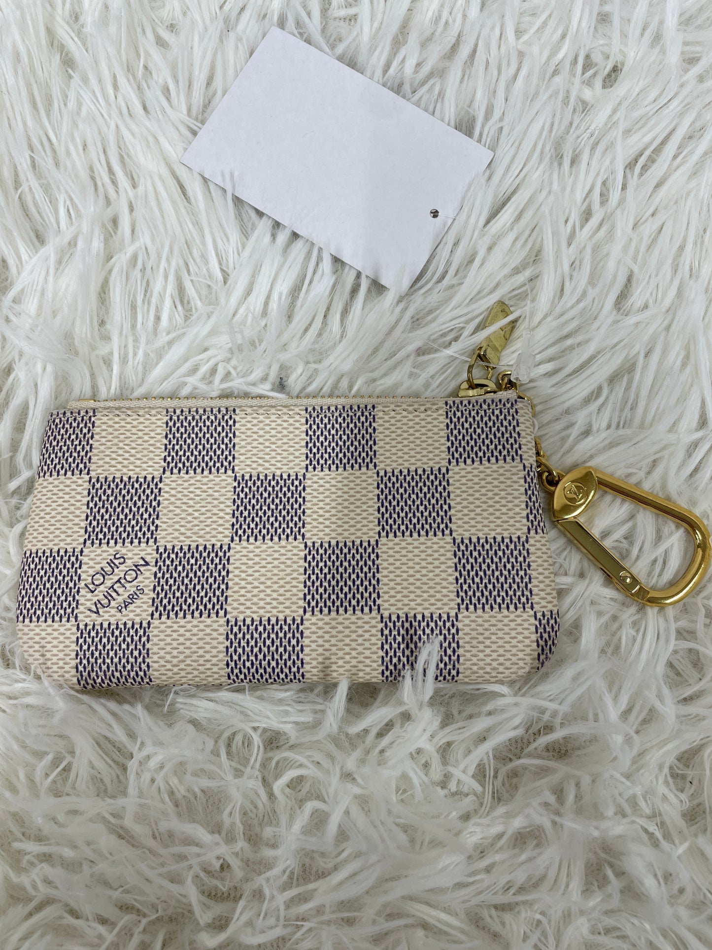 Louis Vuitton Beige Pouches A-17872