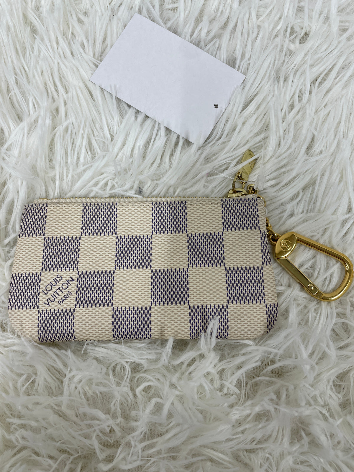Louis Vuitton Beige Pouches A-17872
