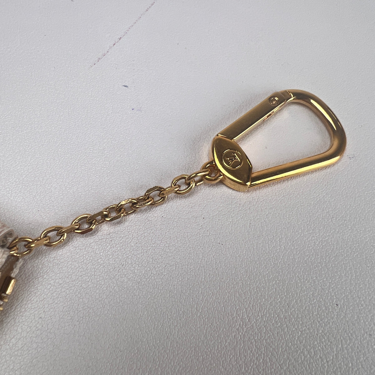 Louis Vuitton Beige Pouches A-17872
