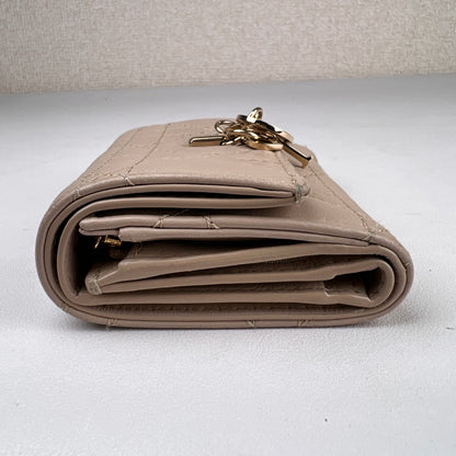 Dior Beige Wallets A-17880
