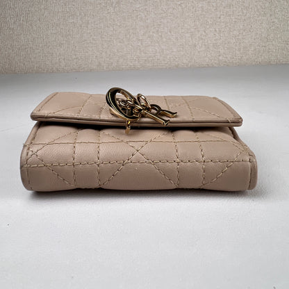 Dior Beige Wallets A-17880
