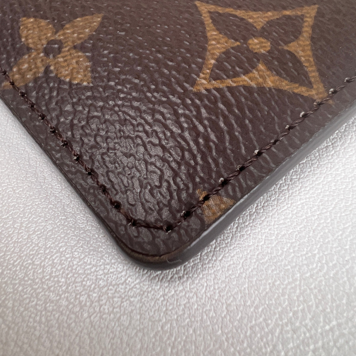 Louis Vuitton Brown Small goods A-17881
