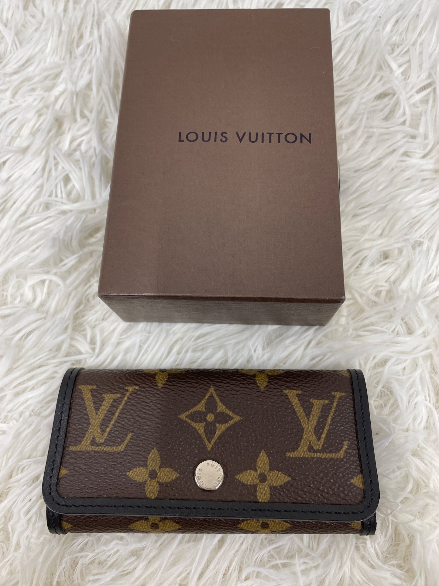 Louis Vuitton Brown Small goods A-17886