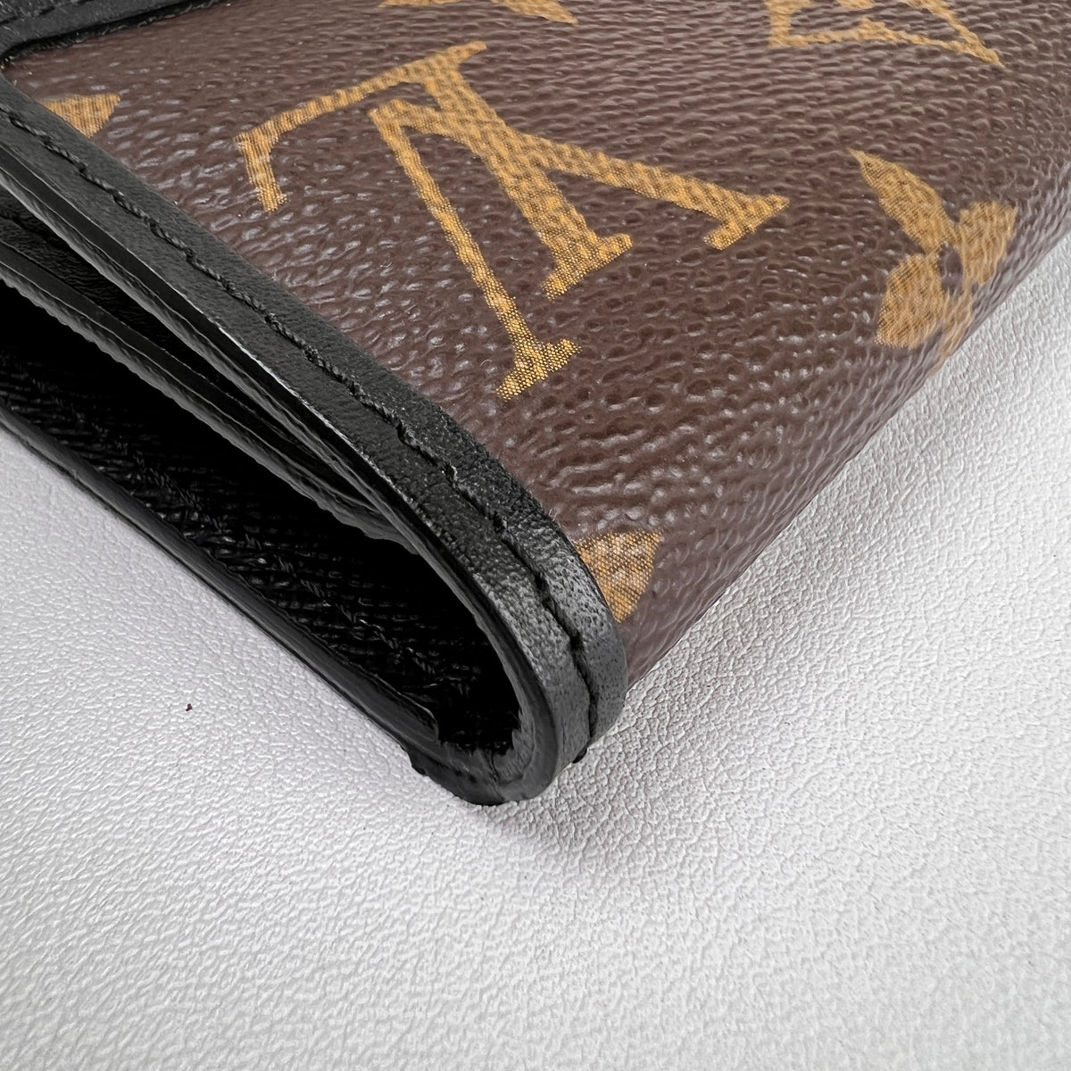 Louis Vuitton Brown Small goods A-17886