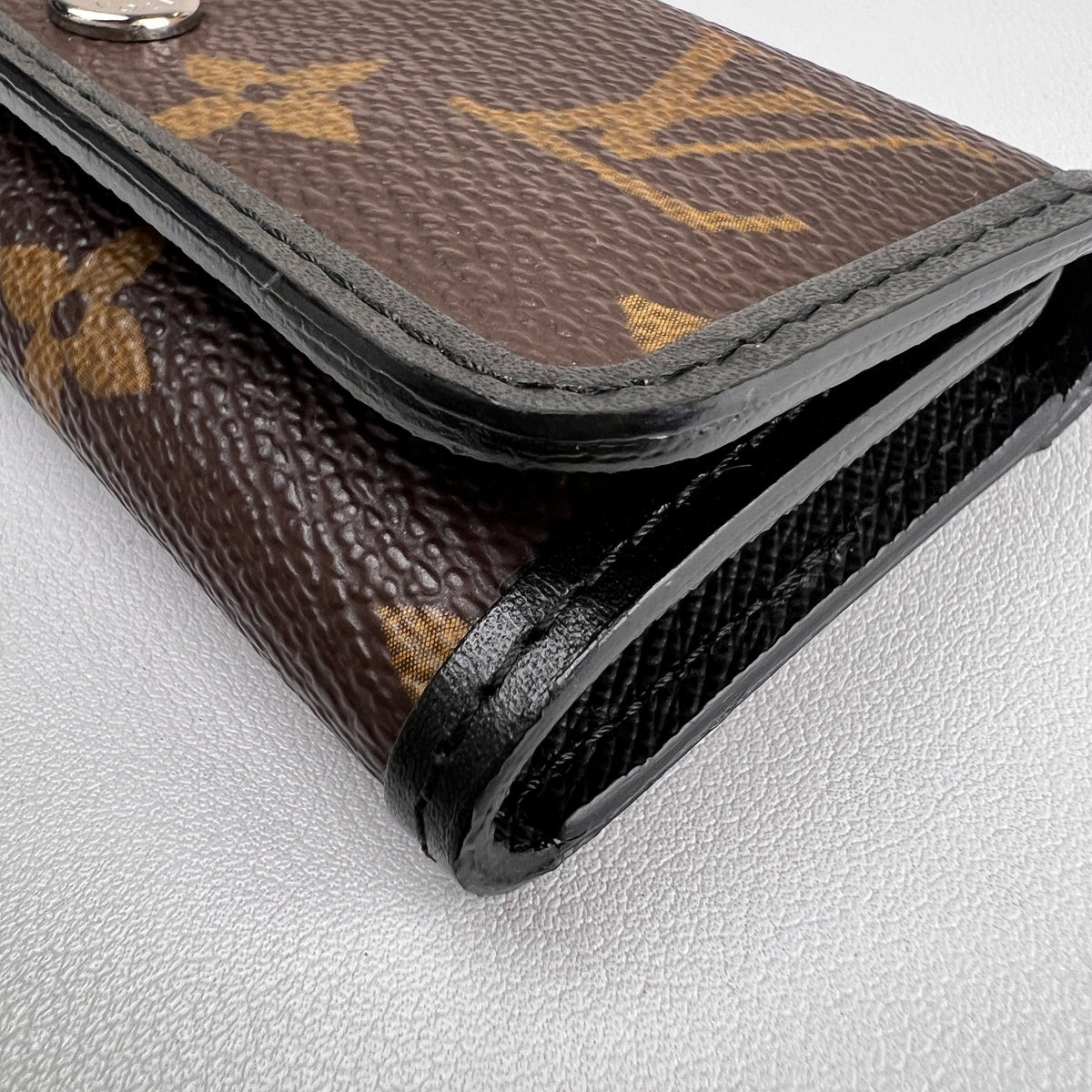 Louis Vuitton Brown Small goods A-17886
