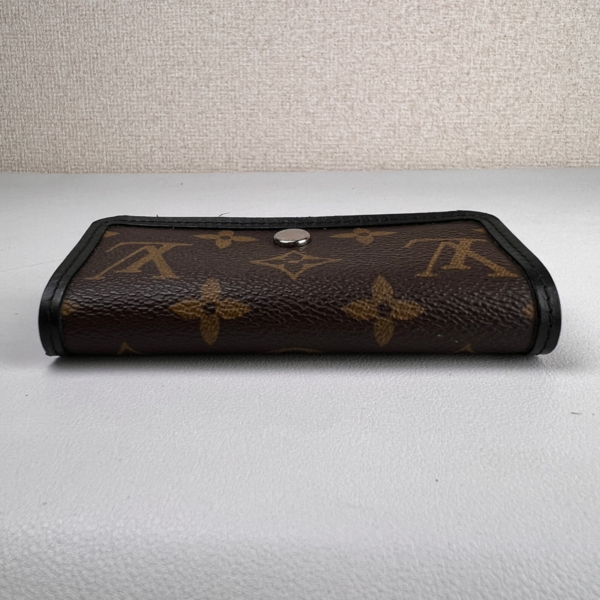 Louis Vuitton Brown Small goods A-17886