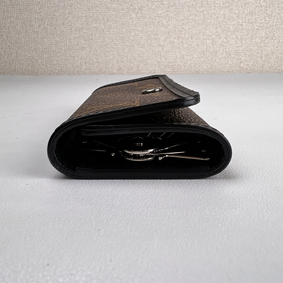 Louis Vuitton Brown Small goods A-17886