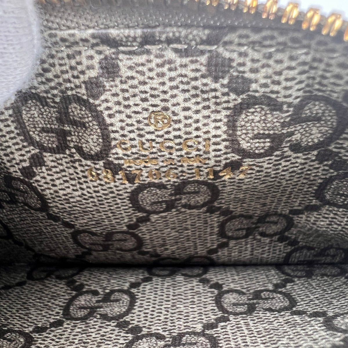 Gucci Beige Small goods A-17892