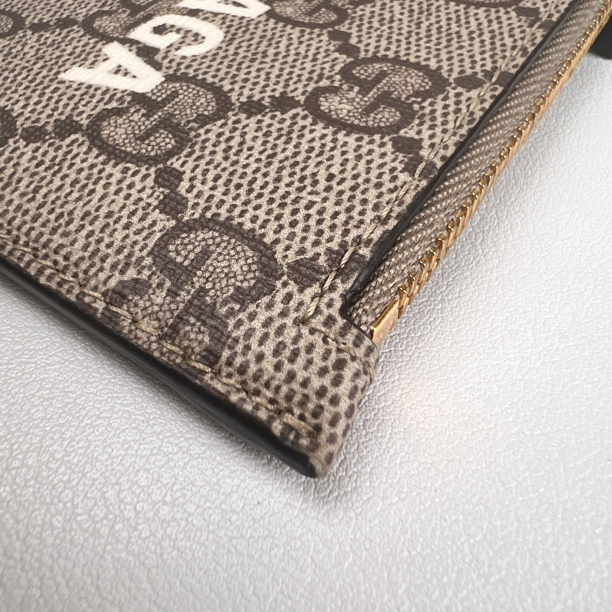 Gucci Beige Small goods A-17892