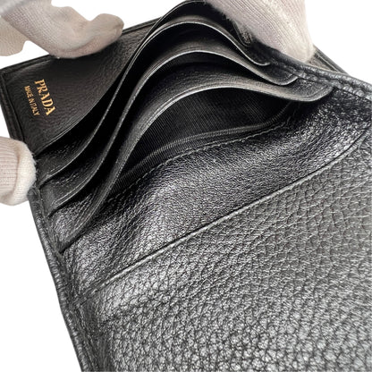 Prada Black Wallets A-17902
