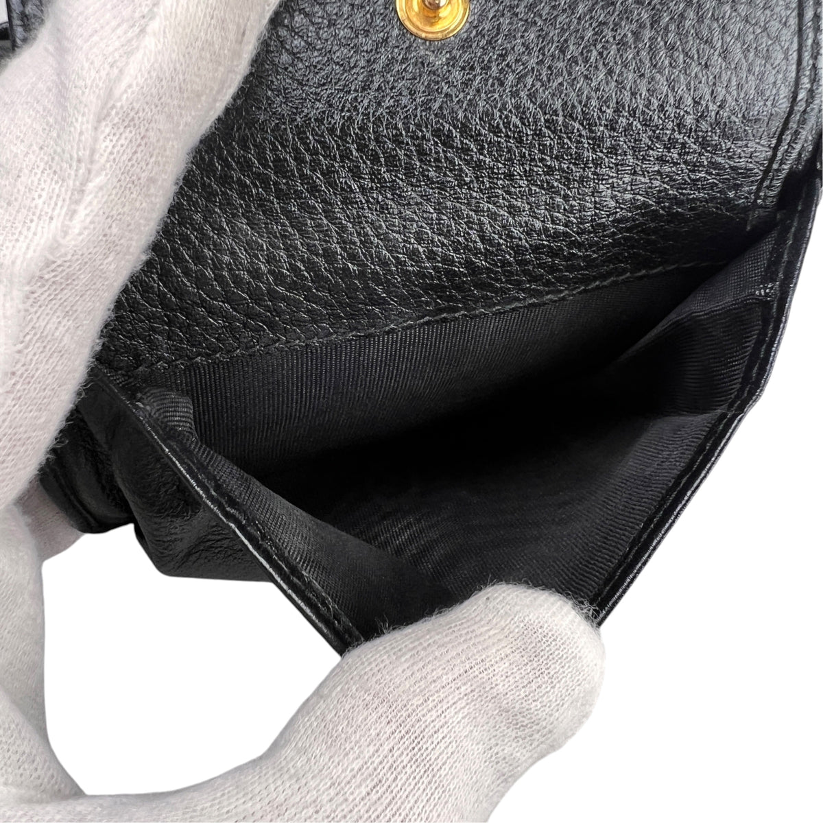 Prada Black Wallets A-17902