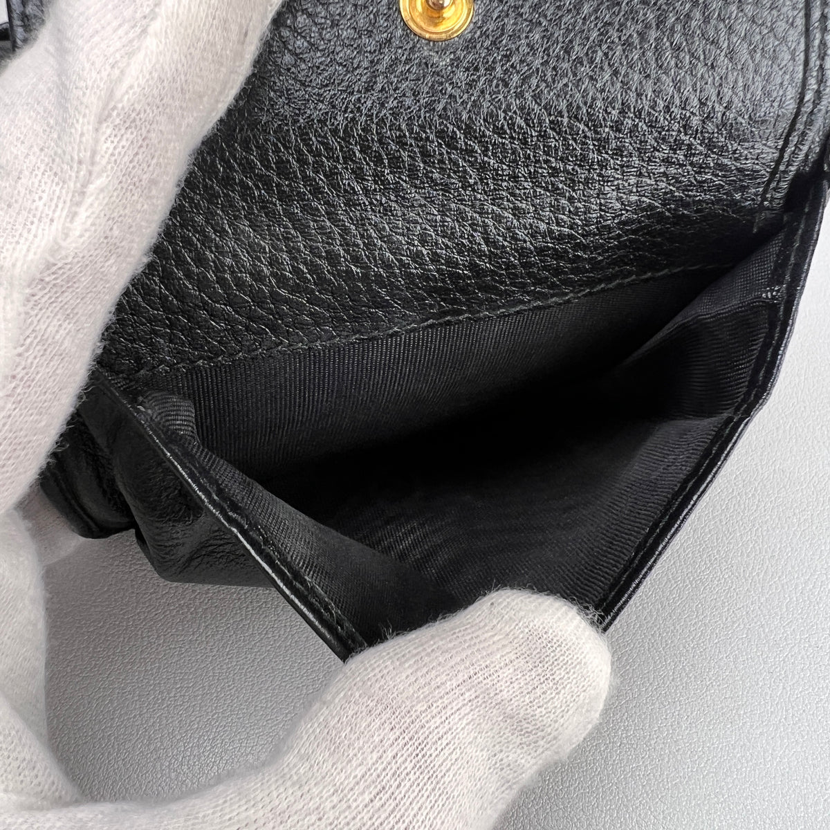 Prada Black Wallets A-17902