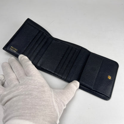 Prada Black Wallets A-17902
