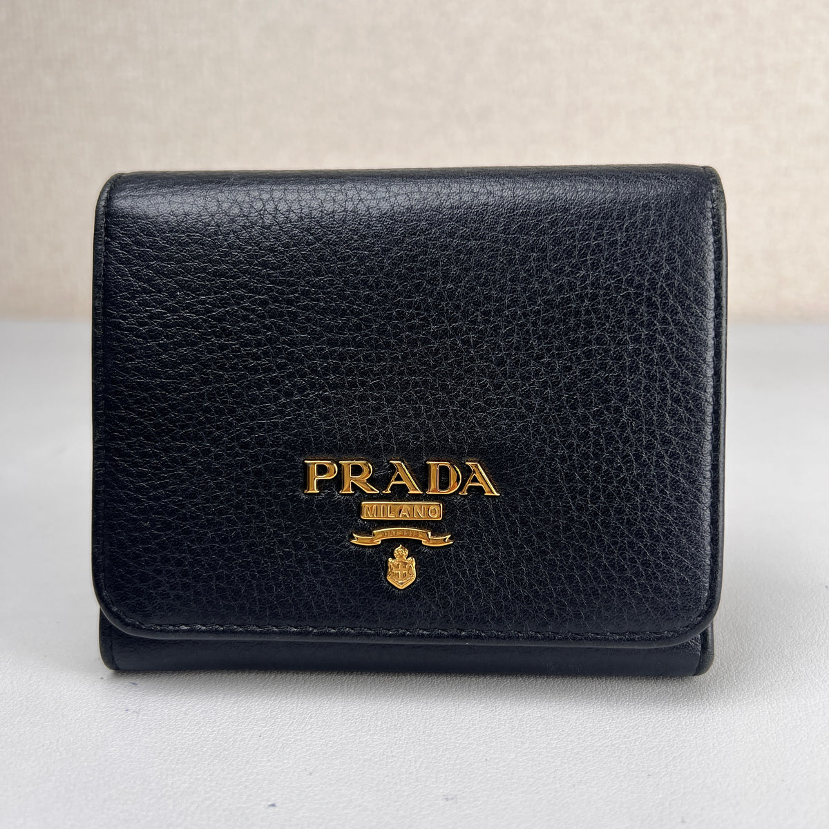 Prada Black Wallets A-17902