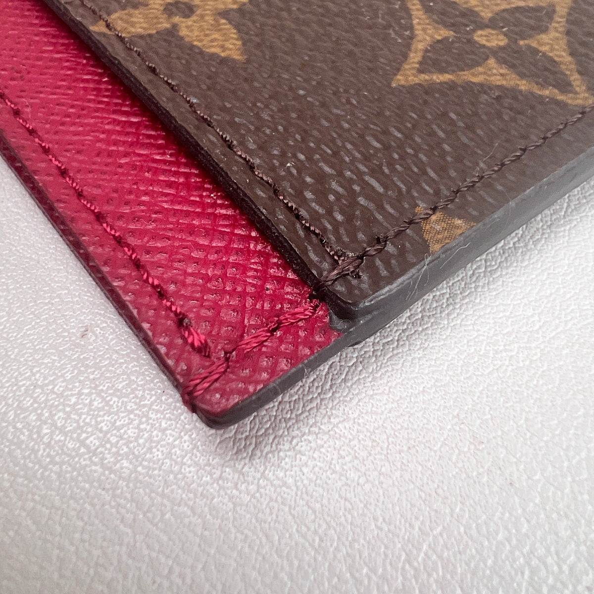 Louis Vuitton Brown Small goods A-17904