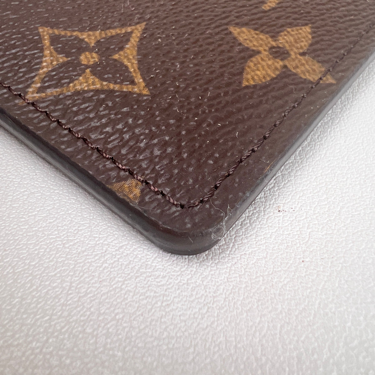 Louis Vuitton Brown Small goods A-17904
