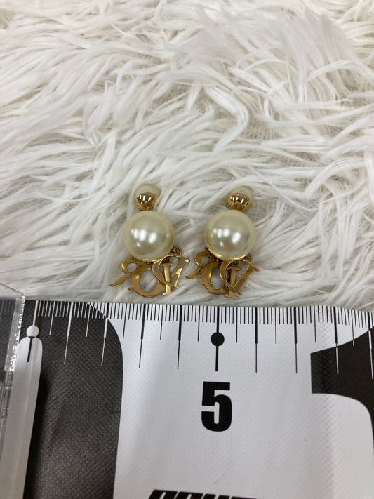 Dior Gold Earrings A-17911