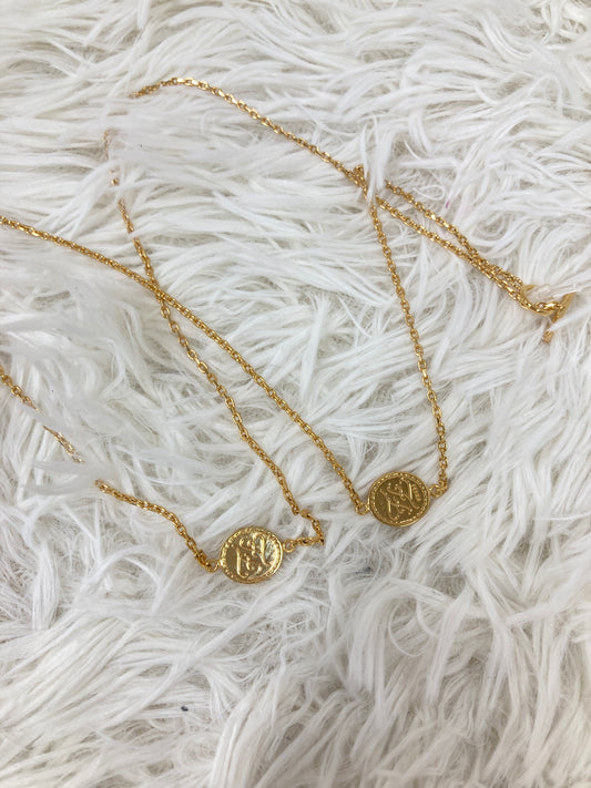 Fendi Gold Necklaces A-17924