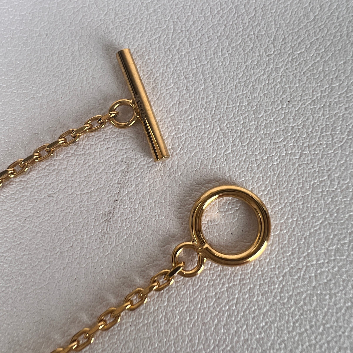 Fendi Gold Necklaces A-17924