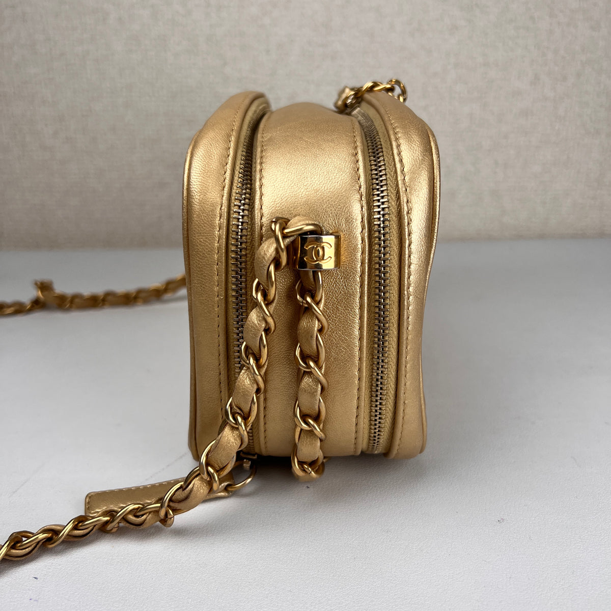 Chanel Gold Shoulder Bags A-17951