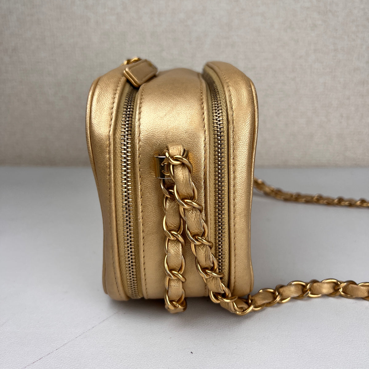 Chanel Gold Shoulder Bags A-17951