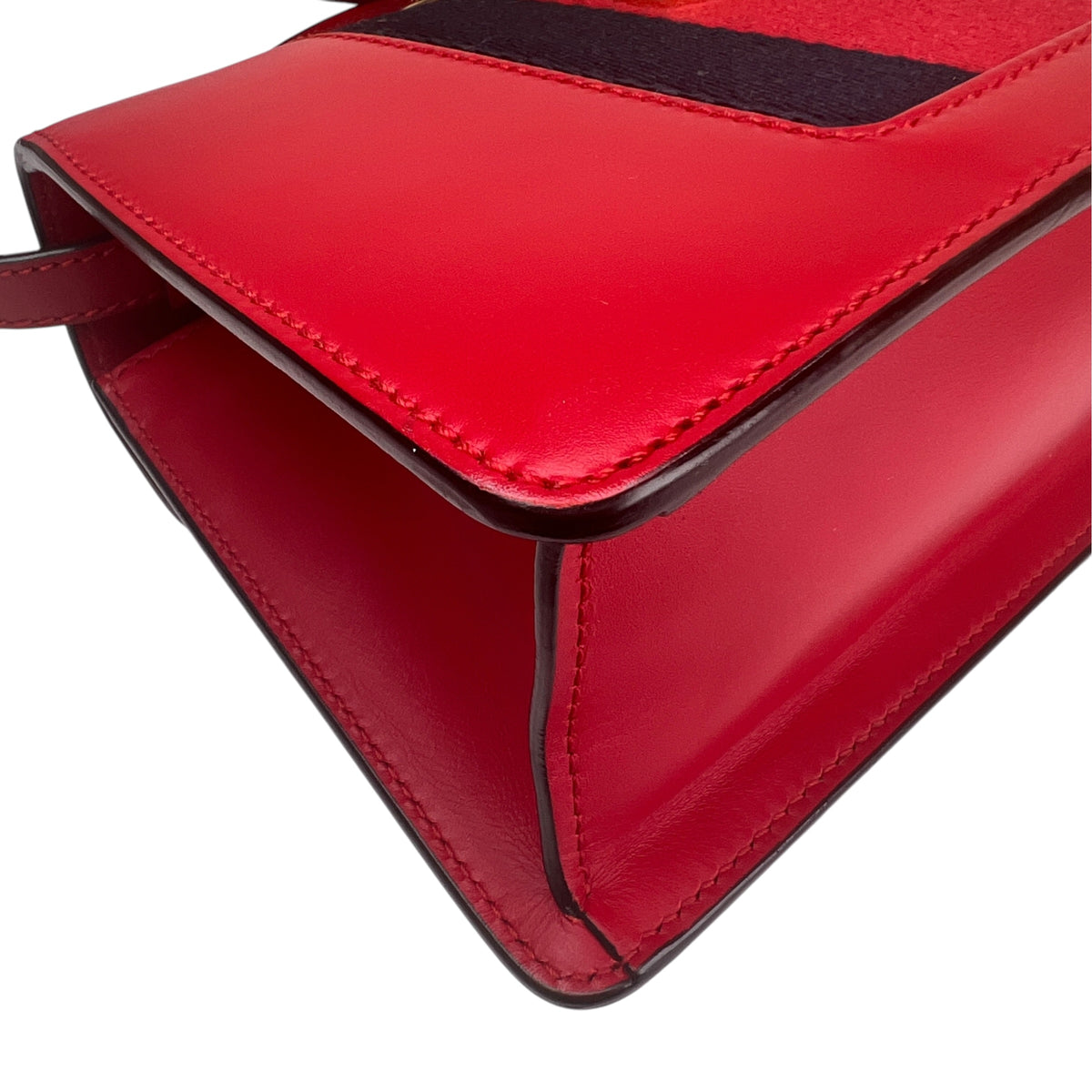 Gucci Red Shoulder Bags A-17968