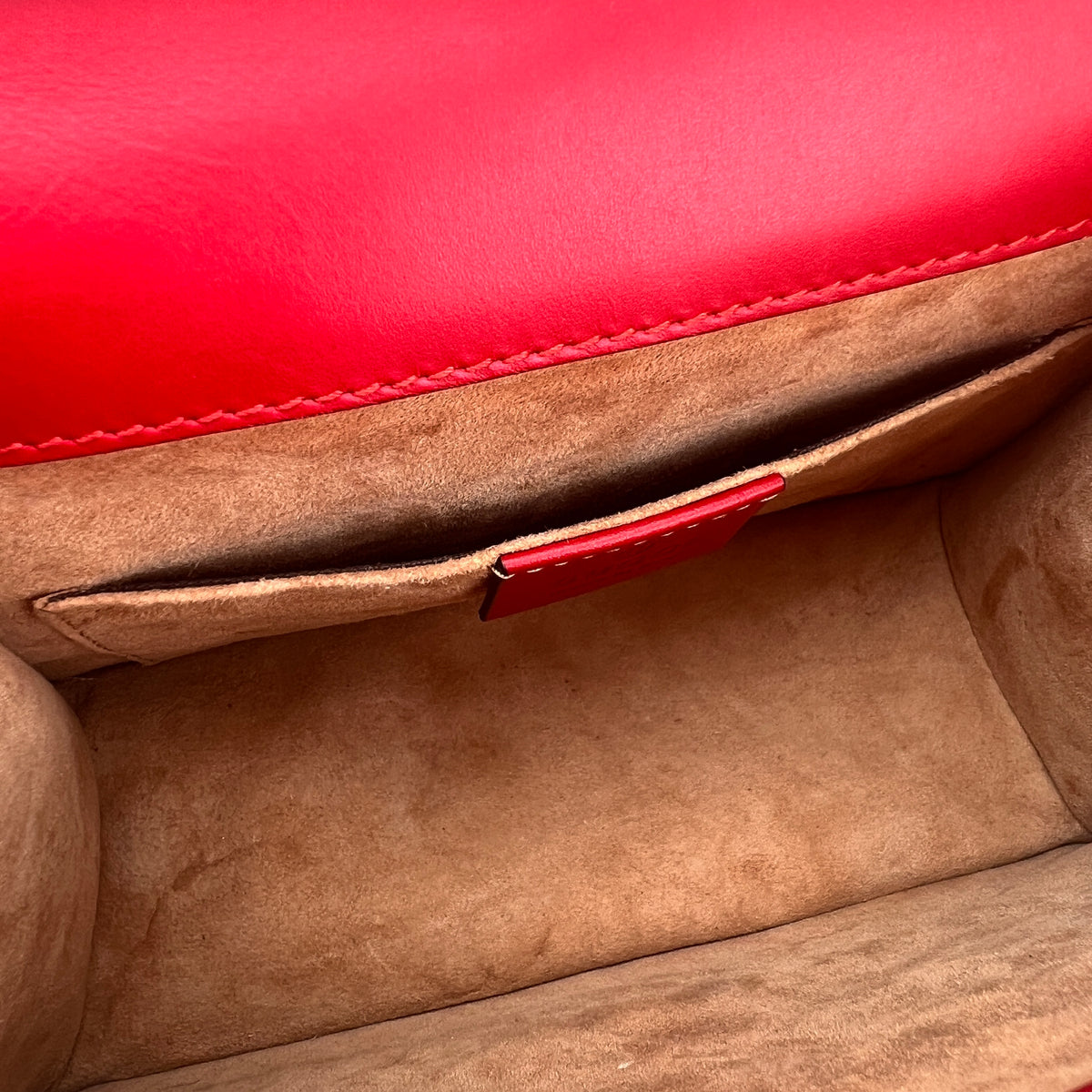 Gucci Red Shoulder Bags A-17968