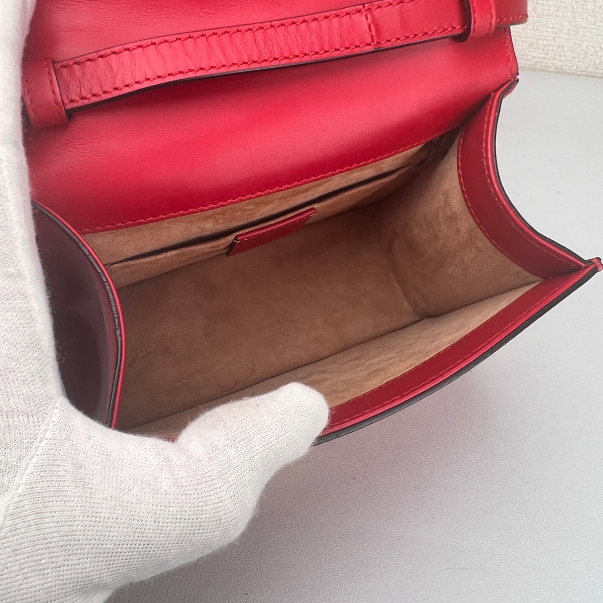 Gucci Red Shoulder Bags A-17968