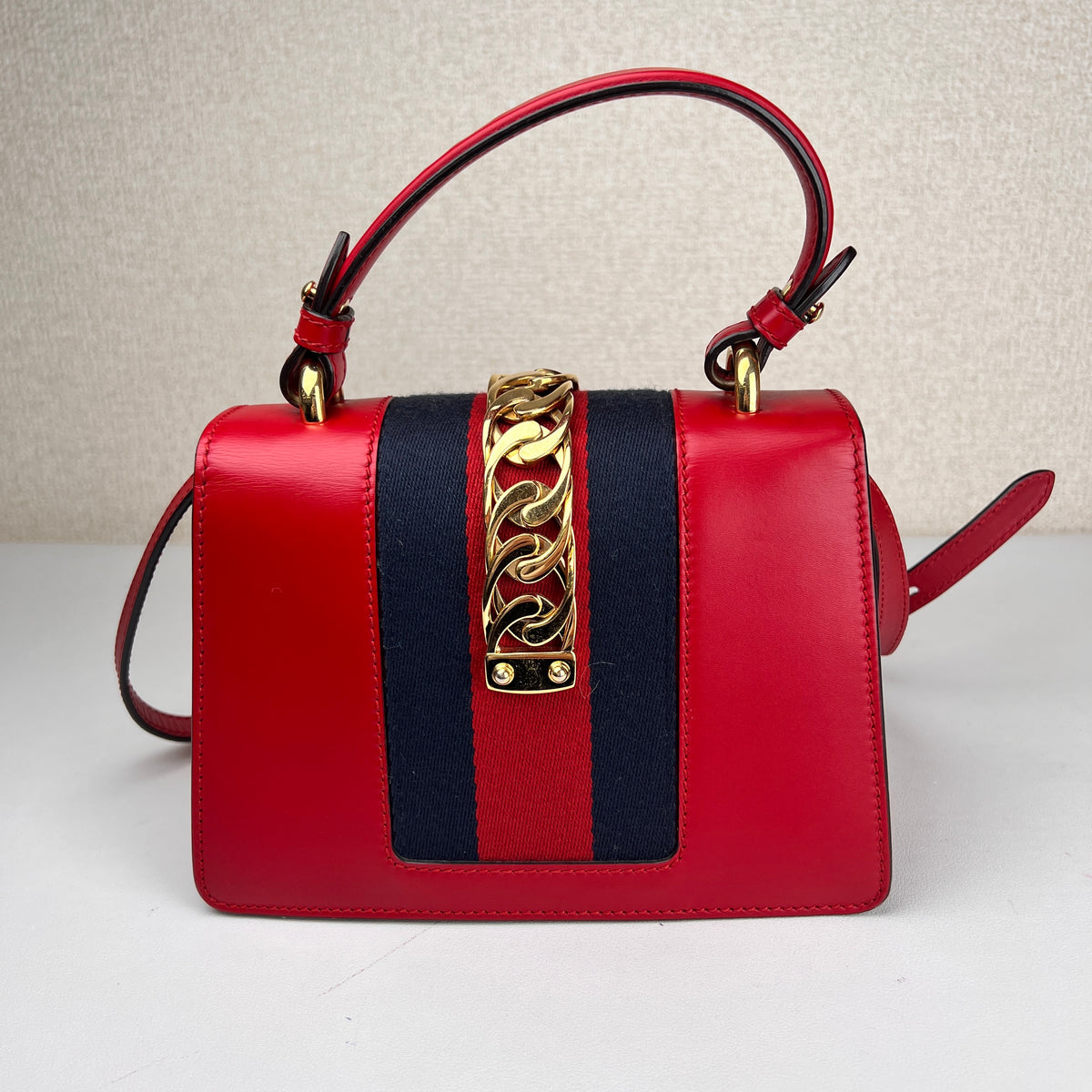 Gucci Red Shoulder Bags A-17968