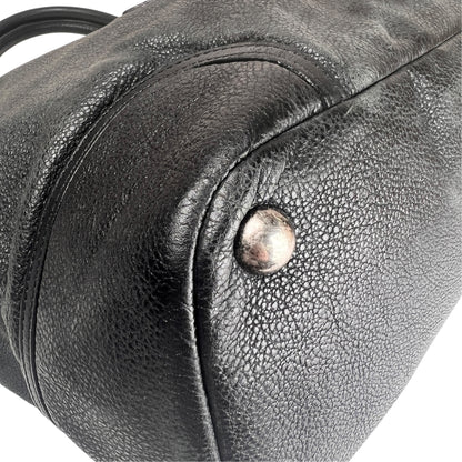 Chanel Black Shoulder Bags A-17971
