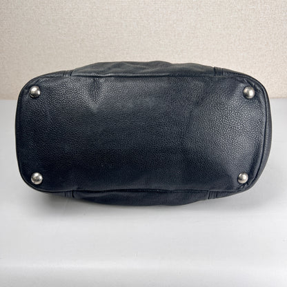 Chanel Black Shoulder Bags A-17971