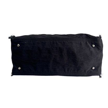 Chanel Black Shoulder Bags A-17978