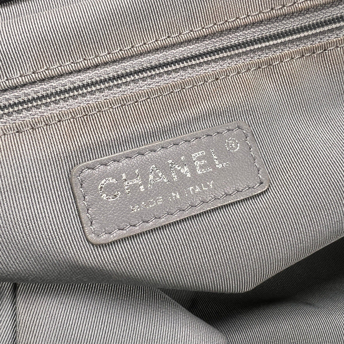Chanel Black Shoulder Bags A-17978