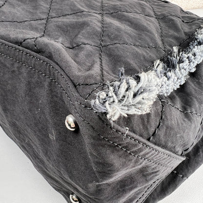 Chanel Black Shoulder Bags A-17978