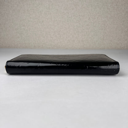 Black A-17979