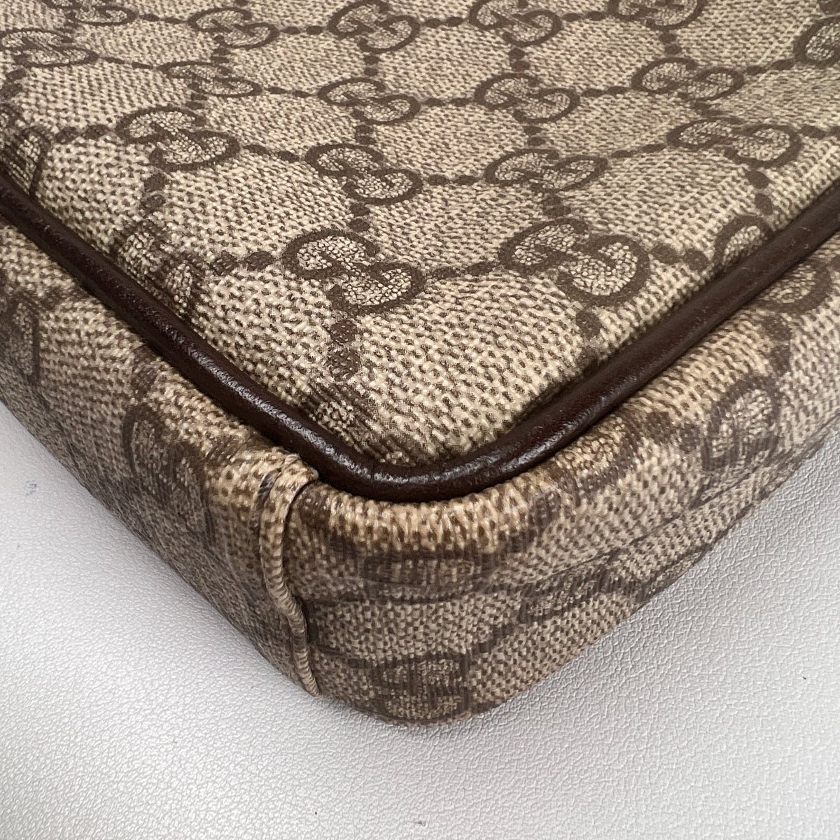 Gucci Brown Shoulder Bags A-17983