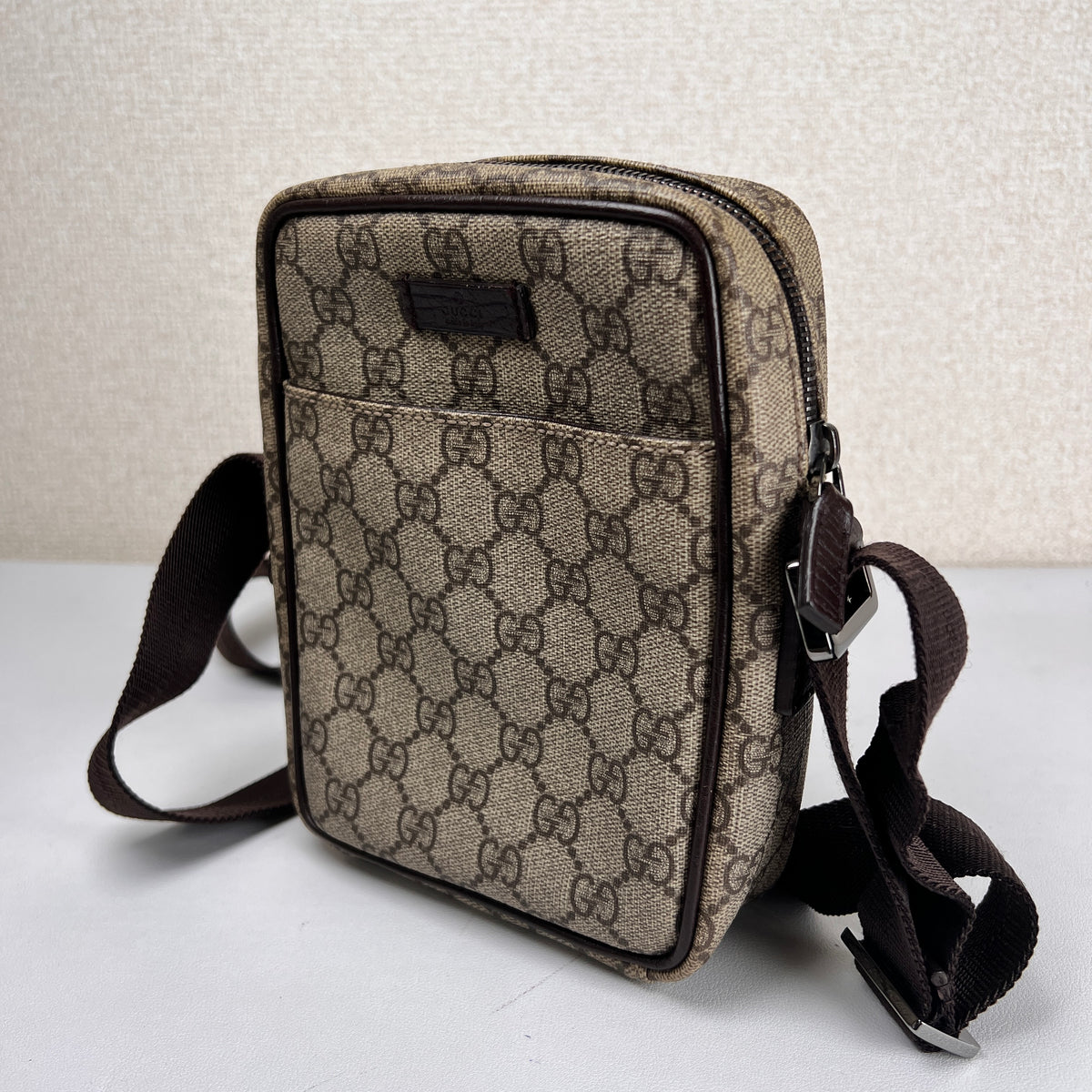 Gucci Brown Shoulder Bags A-17983