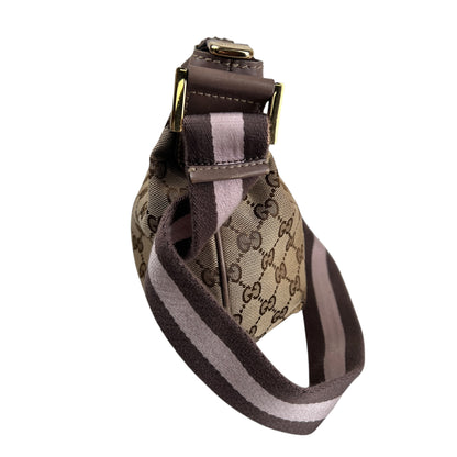 Gucci Beige Shoulder Bags A-17988