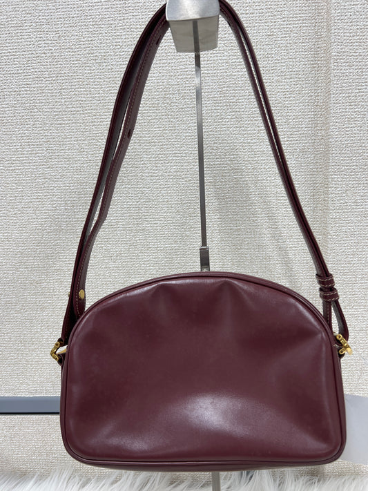 Cartier Bordeaux Shoulder Bags A-17993