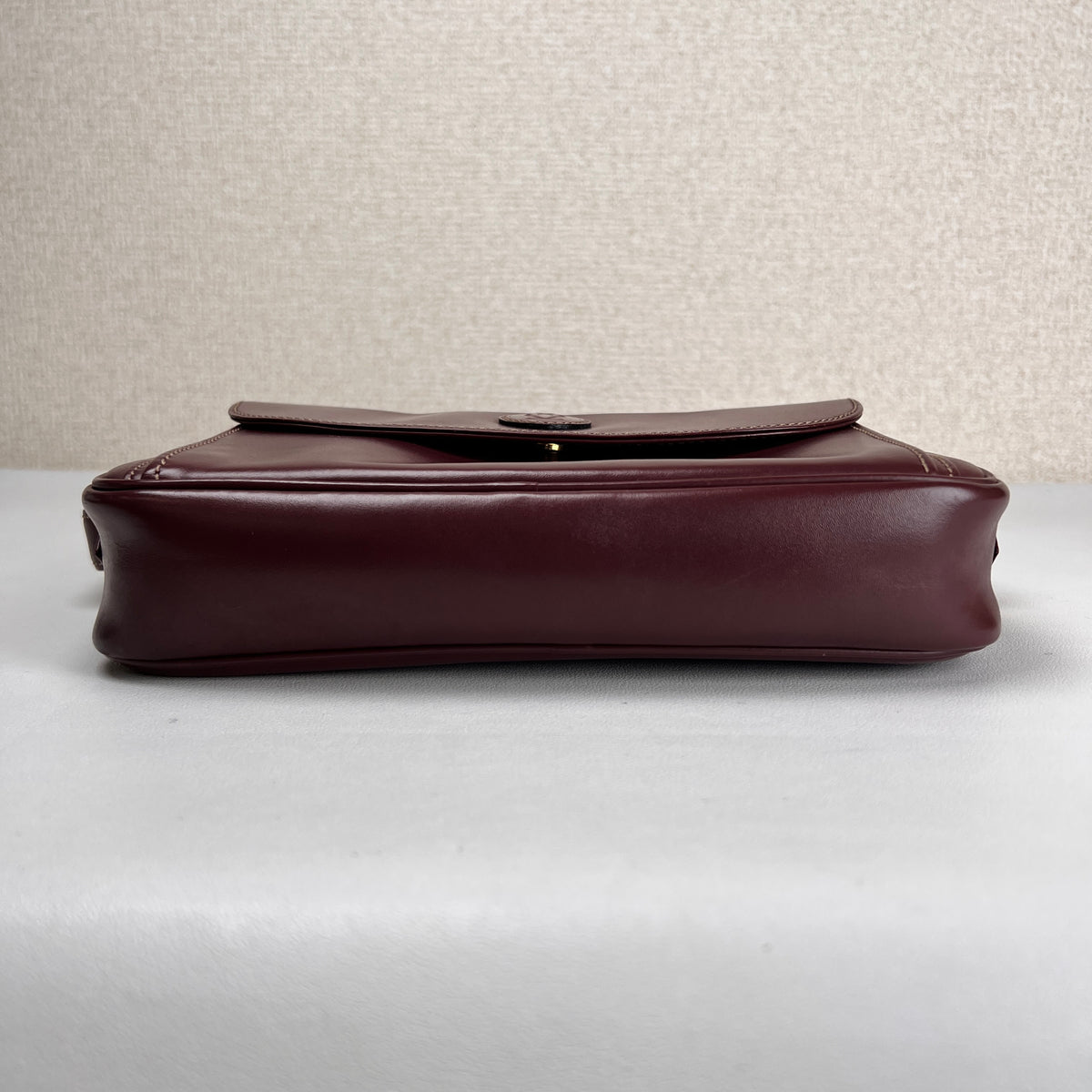 Cartier Bordeaux Shoulder Bags A-17993