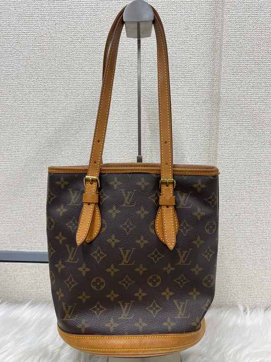 Louis Vuitton Brown Shoulder Bags A-17994