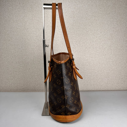 Louis Vuitton Brown Shoulder Bags A-17994