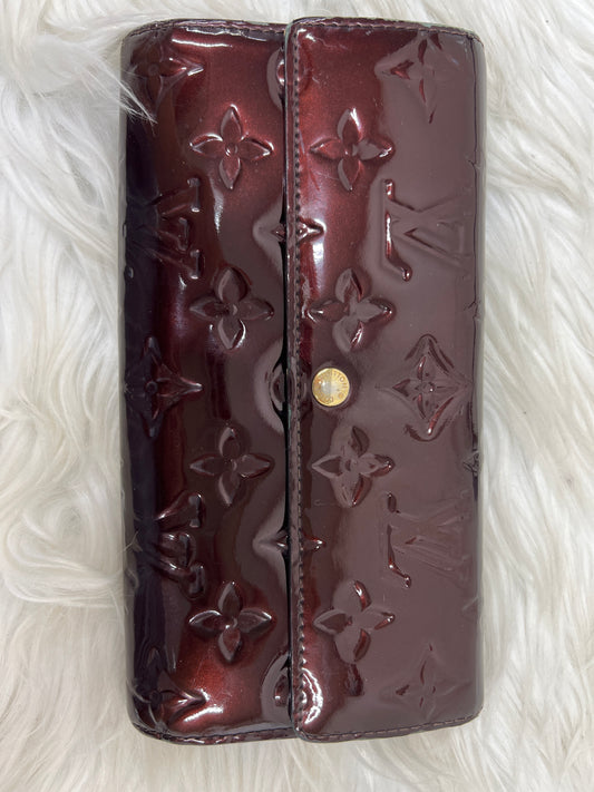 Louis Vuitton Bordeaux Wallets A-17995