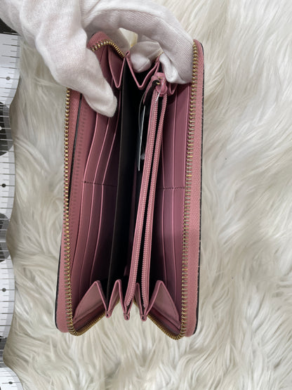 Gucci Pink Wallets A-18008