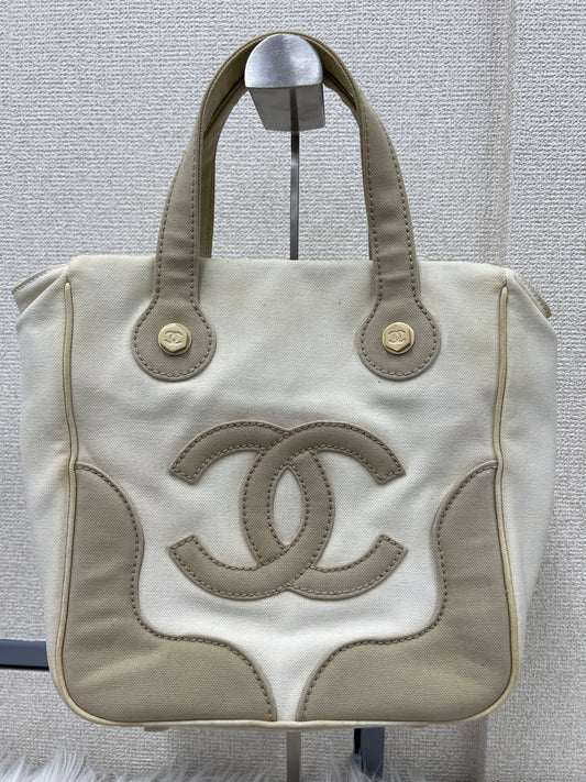 Chanel Beige Handle Bags A-18036
