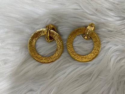 Chanel Gold Earrings A-18046