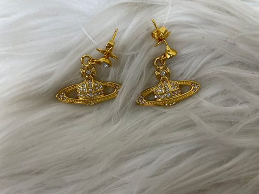 Vivienne Westwood Gold Earrings A-18053