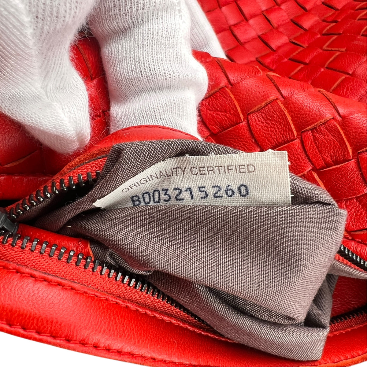 Bottega Veneta Red Shoulder Bags A-18088
