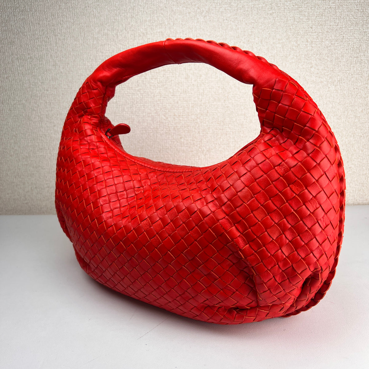 Bottega Veneta Red Shoulder Bags A-18088